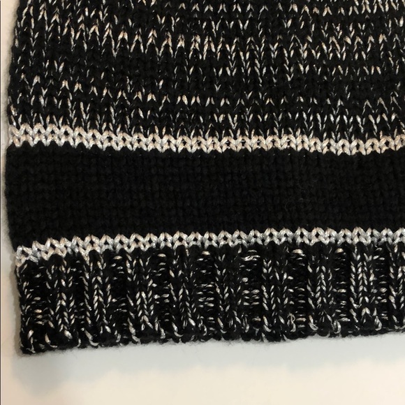 Micheal Kors Marl Metallic Striped Slouchy Beanie - Picture 4 of 5